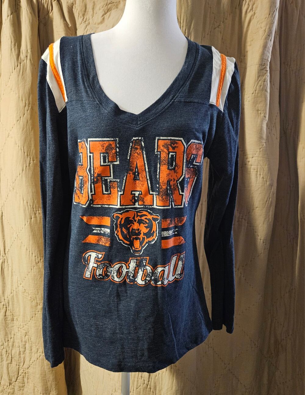 Chicago Bears NFL Team Apparel Women’s XL Long Sleeve V-Neck Football Shirt Navy